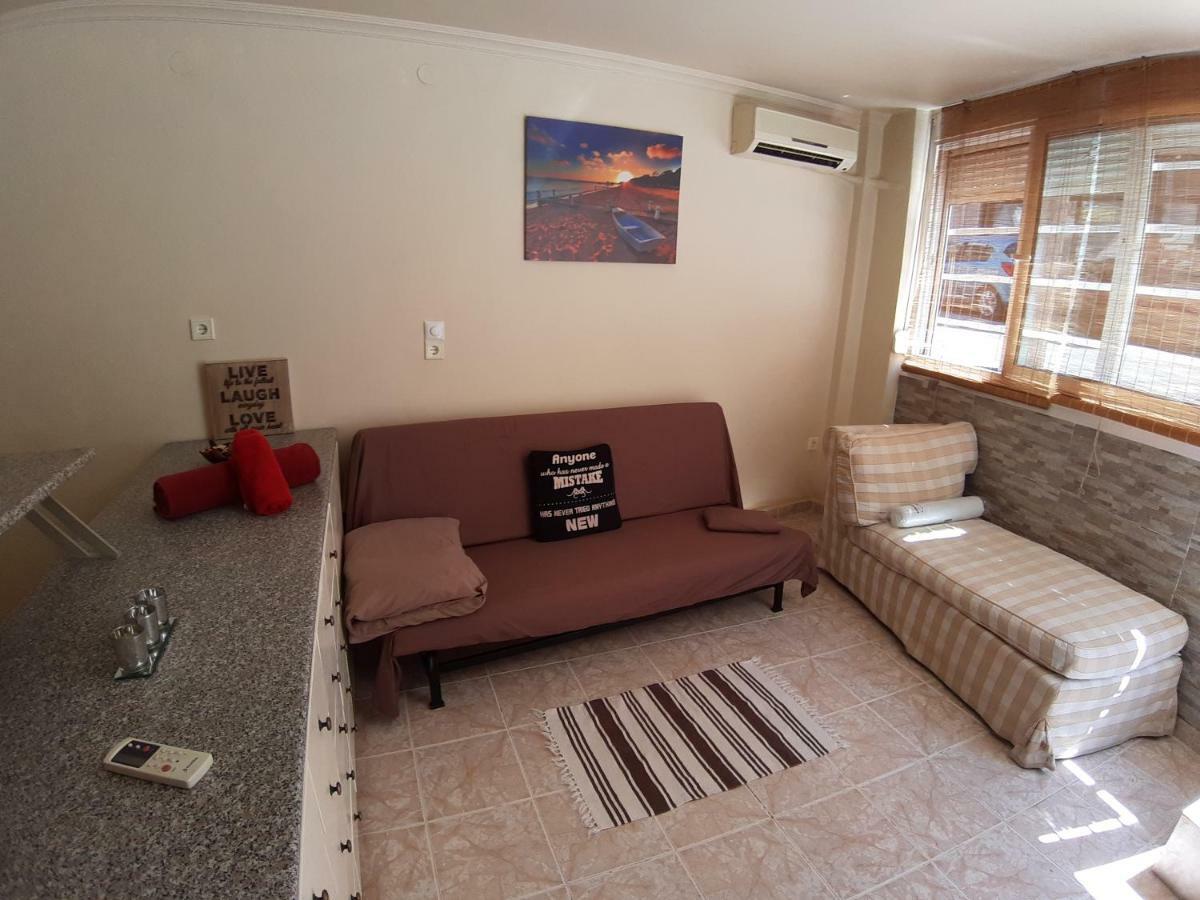 Studio At Thessaloniki Exterior photo
